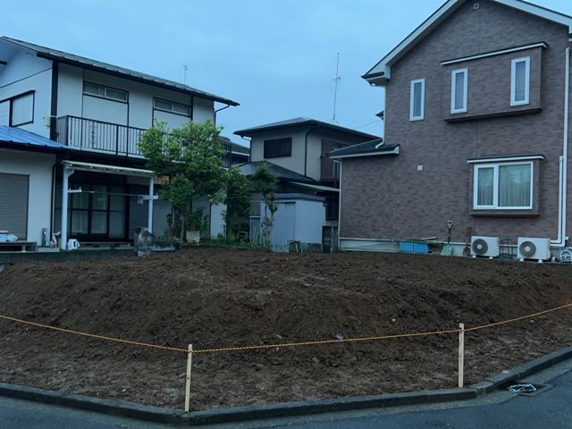 木造２階建て家屋解体工事(神奈川県横浜市戸塚区南舞岡)　工事前の様子です。